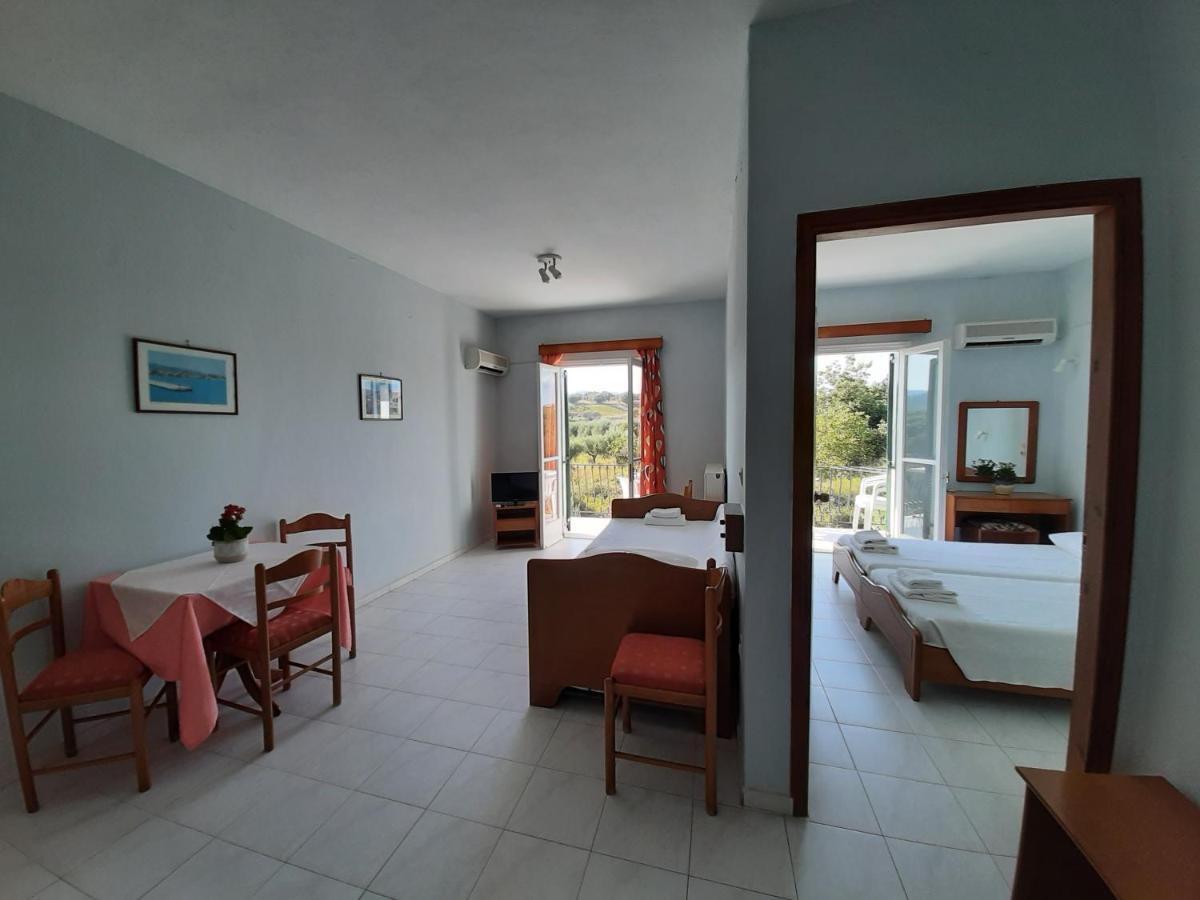 ליקסורי Ammousa Hotel Apartments מראה חיצוני תמונה
