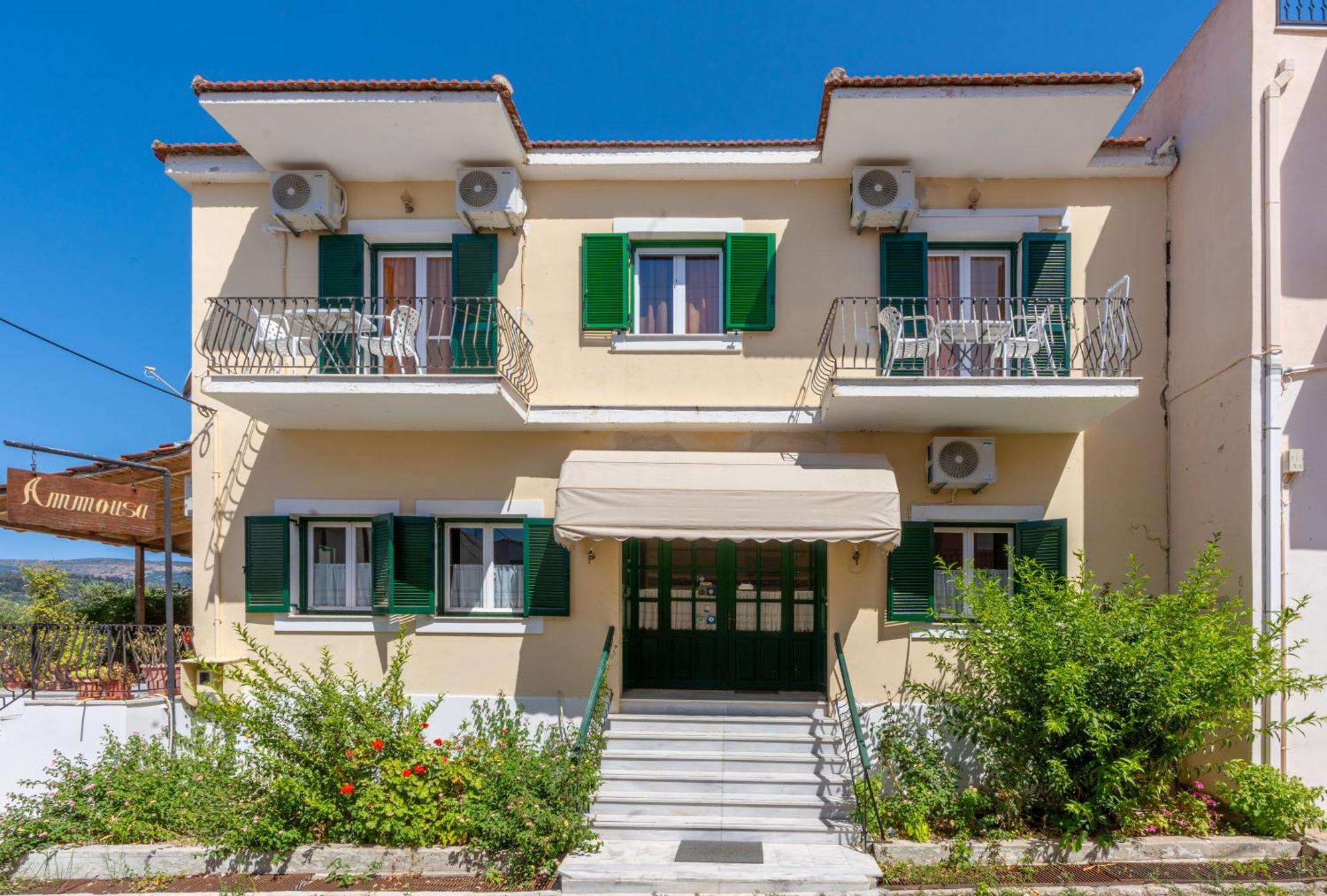 ליקסורי Ammousa Hotel Apartments מראה חיצוני תמונה