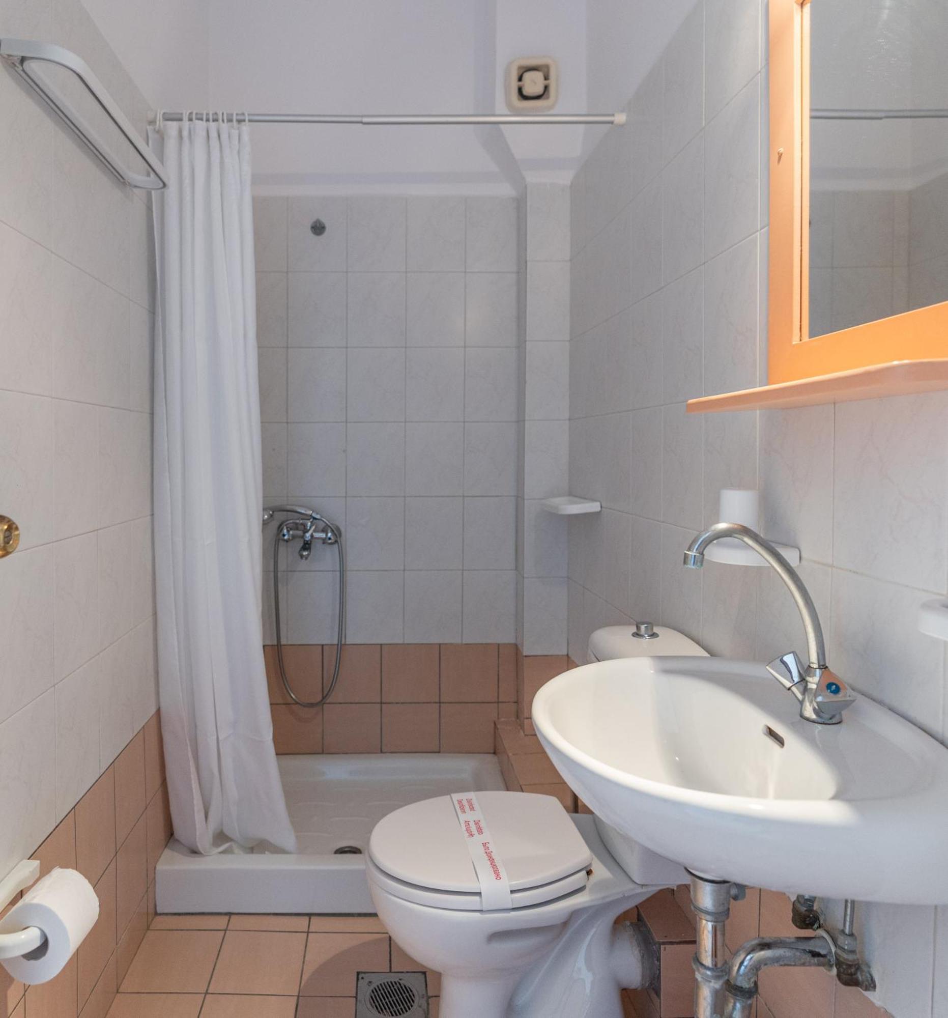 ליקסורי Ammousa Hotel Apartments מראה חיצוני תמונה